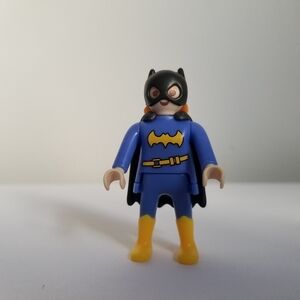 2/12$ Batgirl Playmobil Kinder Surprise Mini Figure